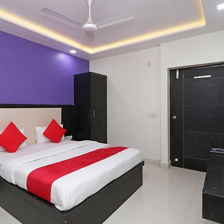 Oyo Hotel The Orient Tree Agra  Esterno foto