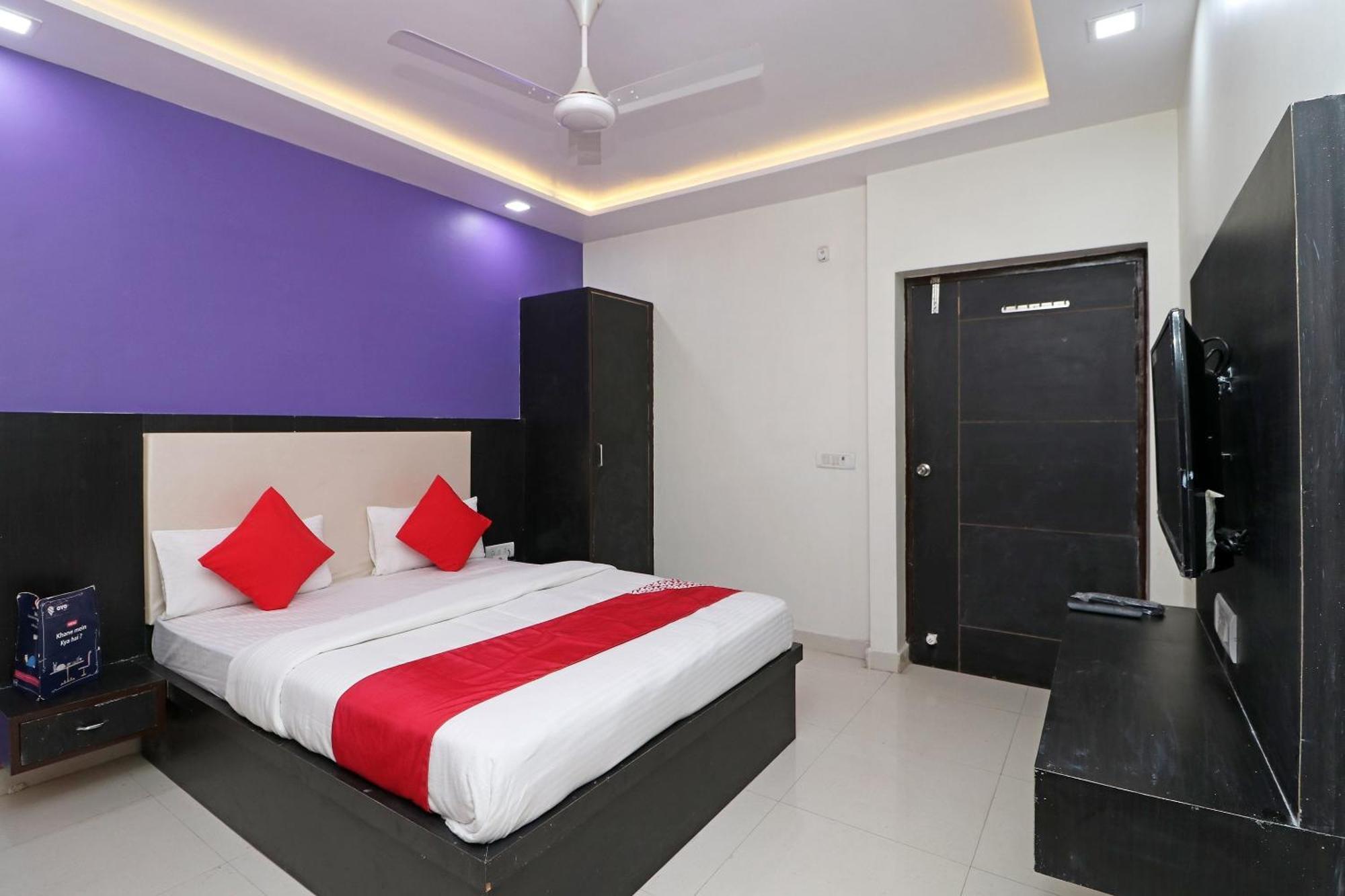 Oyo Hotel The Orient Tree Agra  Esterno foto